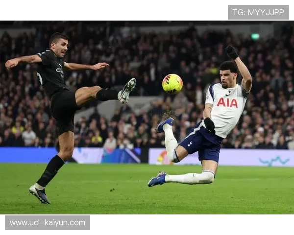 索兰克双响救主，白鹿巷见证热刺不屈斗志